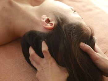 エアリー 福生(Airily)の写真/【贅沢全身アロマはヘッドスパ付き◎】美容室併設の個室空間で全身癒してゆったりリラックス♪