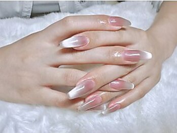 エフイチキュウサン(f.193)の写真/こだわりの美フォルム×パラジェル★飾らない美しさ。シンプルなのに差がつく、大人のための上質ネイル♪