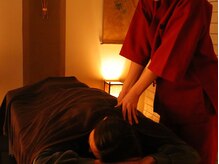 サンリラクゼーション 秦野店/慢性的な首コリ・肩こりに