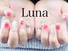ルーナ(Luna)/ちゅるんチークネイル