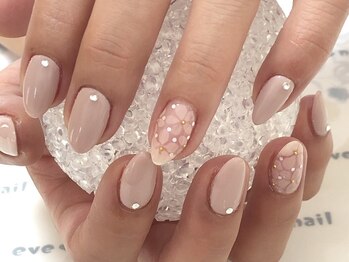 イヴネイル(eve nail)