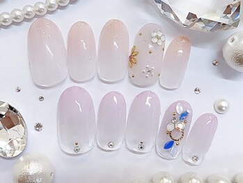 ティアラリュクス 千葉店の写真/☆ご新規様オフ無料☆豊富なカラー・パーツお取り扱いしております♪こだわり派のあなたも大満足◎/千葉