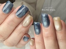 リッシュ トロワ(RICHE trois)/きらきら夜空ネイル