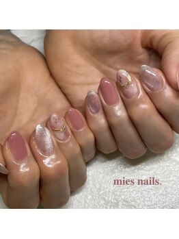 ミィスネイルズ(mies nails.)/