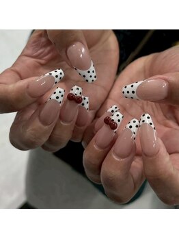 ネイルクイーン(Nail Queen)/ドットフレンチ¥11000♪
