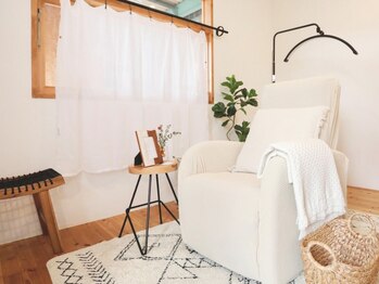 シュエット(chouette)の写真/ナチュラルな空間で一人一人のまつげや目の形に合わせてご提案◎