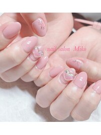 オーロラハートパーツネイル