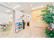 こまき美骨整体ラボ(こまき美骨整体.Labo)/受付けと待合い