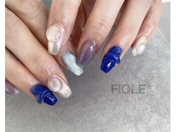 フィオル(FIOLE)/クリアでぷっくり☆