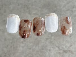 トレンドネイル 8800円