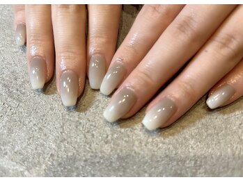 グラデーションネイル