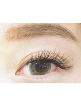 ボリュームのある目元にしたい