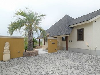 アオイ(AOI)/海外リゾート風 一棟貸切サロン