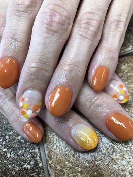 ネイルギャラリーアヴァン(NAIL GALLERY Avant)/ドットネイル