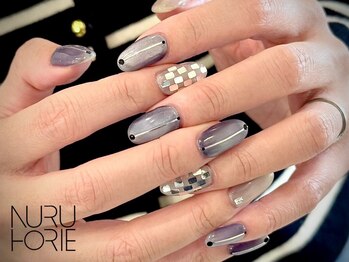 ヌル ネイル 堀江(NURU NAIL HORIE)の写真/幅広いデザインの定額コース◎サンプルのデザインが多く、ネイルにお悩みの方におすすめ♪