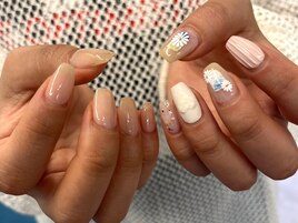 くすみカラーネイル