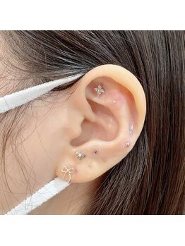 リュクス(Le LUXE)/耳ツボジュエリーデザイン