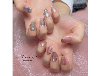 ティントプラス(tint+)の写真