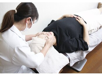 スリムイン うみandりく/小顔マッサージ