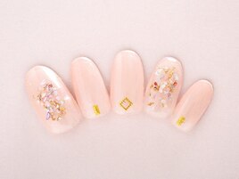 人気のシェルネイル