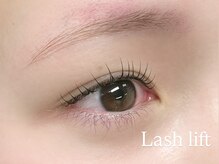 エサージュ 表参道店/まつ毛パーマ/担当：岡田