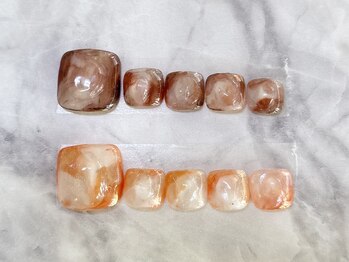 カラフルタンフルネイル