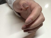 アン バイ アオ 渋谷道玄坂(UN by ao.)/ブラウンベージュ