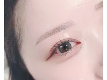 アイリー(Eyelie)/眉スタイリング