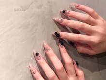 ネイル ドゥ 岡山駅前店(Nail Doux)/☆大人ブラックローズネイル☆