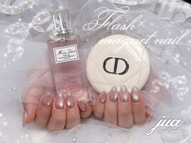 magnet×flash gradation nail