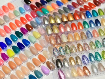 アコービューティー(Acoo Beauty)/カラー２００色以上ございます。