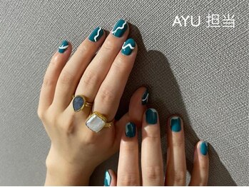 青緑　うねうねライン