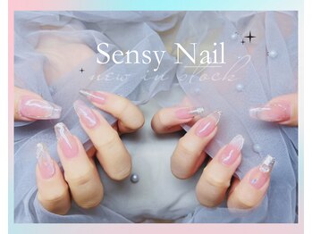 センシー ネイル スタジオ(Sensy Nail Studio)/チップ長出し+10本アート