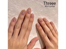 スリーネイルプラスアイラッシュ(Threee Nail+Eyelash)の雰囲気(まつげとパラジェルネイルの同時施術も!オフィス大人デザイン◎)