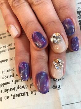 Vカットストーンネイル