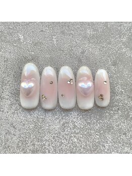 ネイルアンドアイラッシュスタジオ シュシュ(chouchou)/チークネイルハートストーン