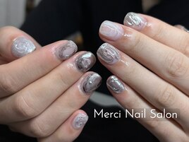 個性ニュアンスネイル