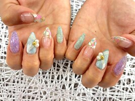 〇シェルフレンチネイル