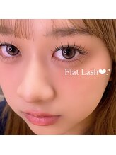 アユミ アイラッシュ サロン プロ ドレ(Ayumi.)/LED上下フラットラッシュ