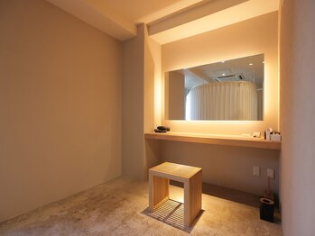 ナグ(Nagu)/メイクルーム