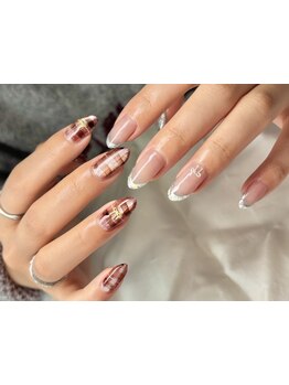 手描きアートが得意なサロン