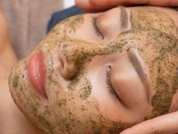 エモーション(Emotion)の写真/肌の土台から変わる！女性専用・美容鍼専門サロンがNEWOPEN♪日頃のお手入れに限界を感じたら一度美容鍼を*