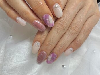 プレジールネイル 烏丸御池(Plaisir Nail)の写真/烏丸御池1分!《持込デザインOK》貴方らしさを引き出すオシャレな指先へ♪パラジェル/フィルイン/ネイルケア