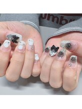 ザ バームシックス 銀座三丁目店(THE BALM six)/アシンメトリーネイル/ブラック