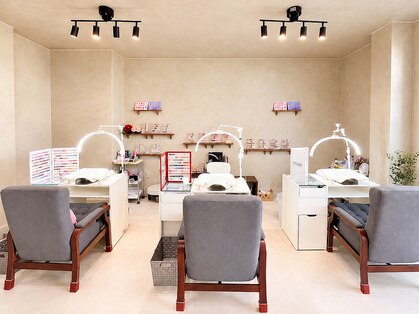 アイナアイナ 調布東口店(AINA AINA)の写真