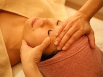 ロータス ビューティーアンドヘルス(LOTUS beauty and health)/驚きの効果！経絡立体小顔エステ