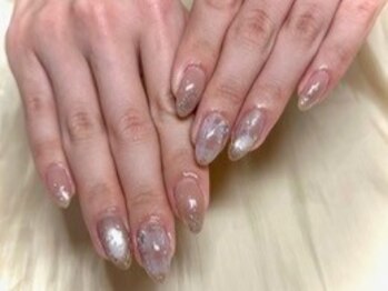 REINA’S nail SORAの写真/【指先から若々しい印象へ導きます♪】大人のための上品ネイルで、くすみを払い、長く美しい指へ。