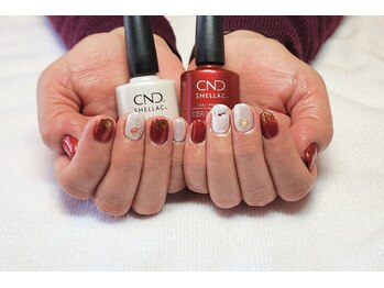 キラキラ紅白ネイル