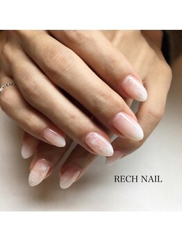 レッシュネイル サロンアンドスクール(RECH NAIL salon&school)/白グラデーション