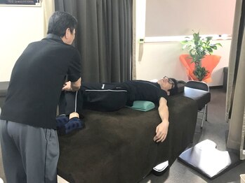 美国/ベテラン整体師の施術！！